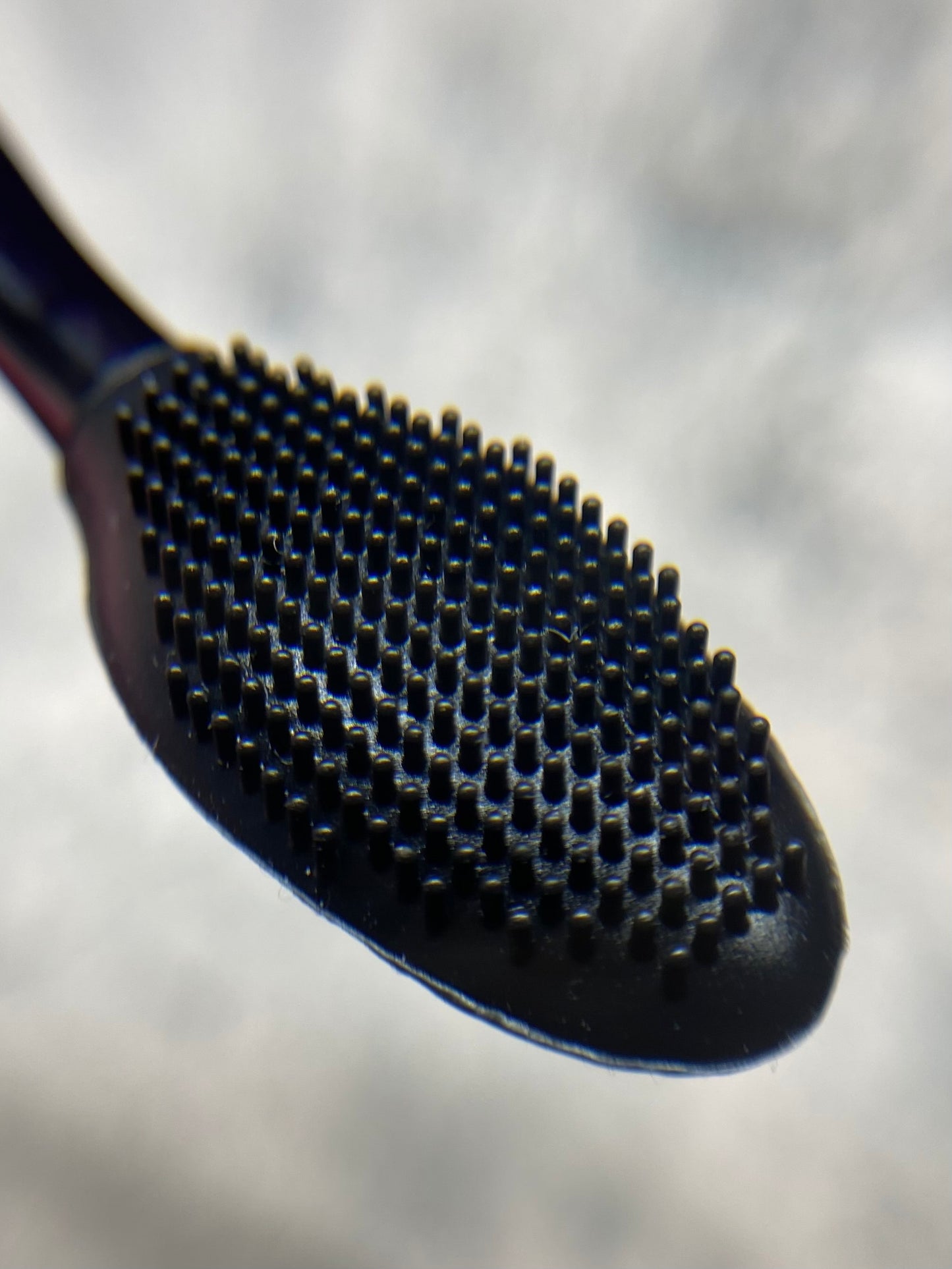EXFOLIATING BRUSH